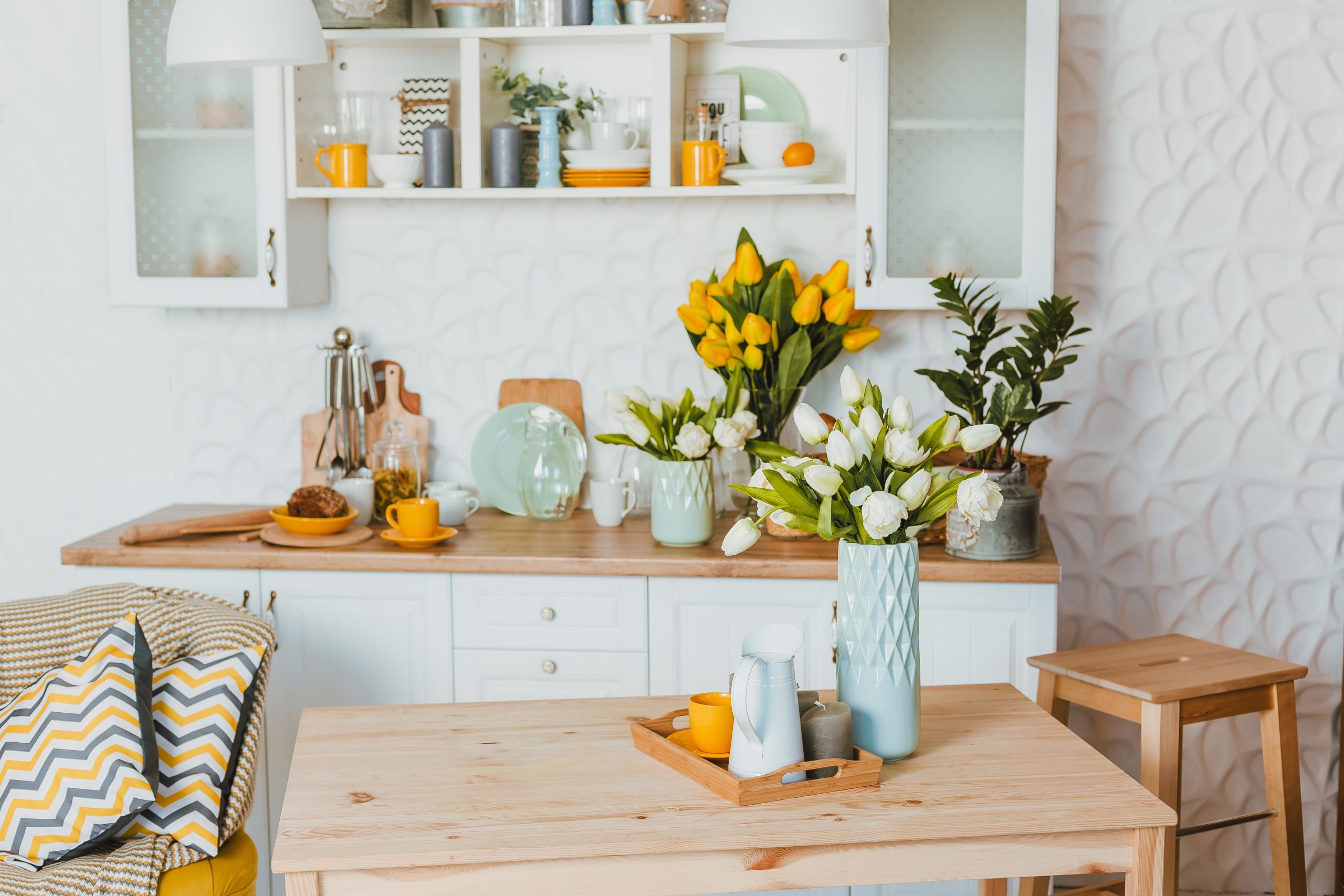 How does Fussy Cleaning handle delicate items and surfaces during spring cleaning? - faq - Fussy Cleaning Services